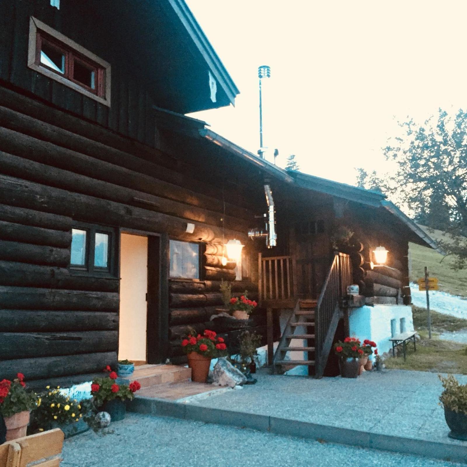 Bruendling-Alm Berggasthof Auf 1167M Auf Dem Hochfelln Bergen  Zewnętrze zdjęcie